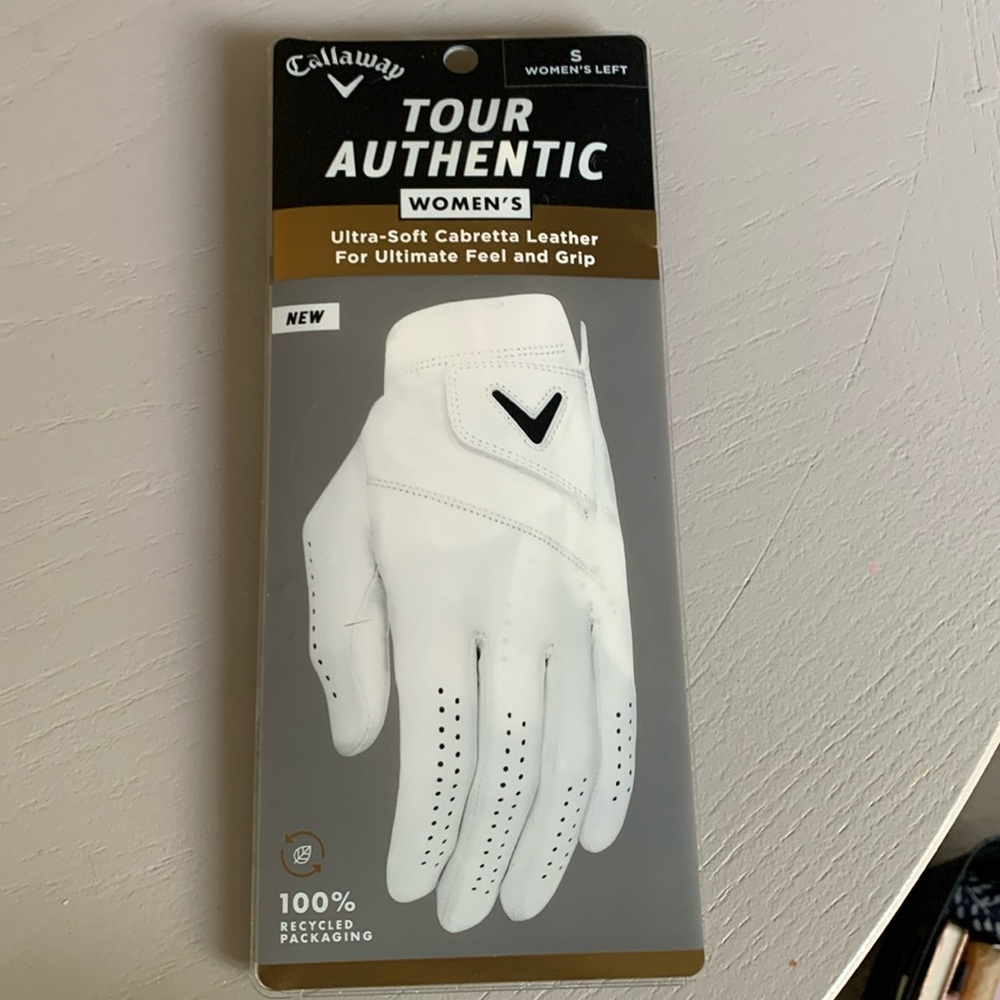 Small- Left  New, Callaway women’s left handed ultra soft Cabretta Leather glove